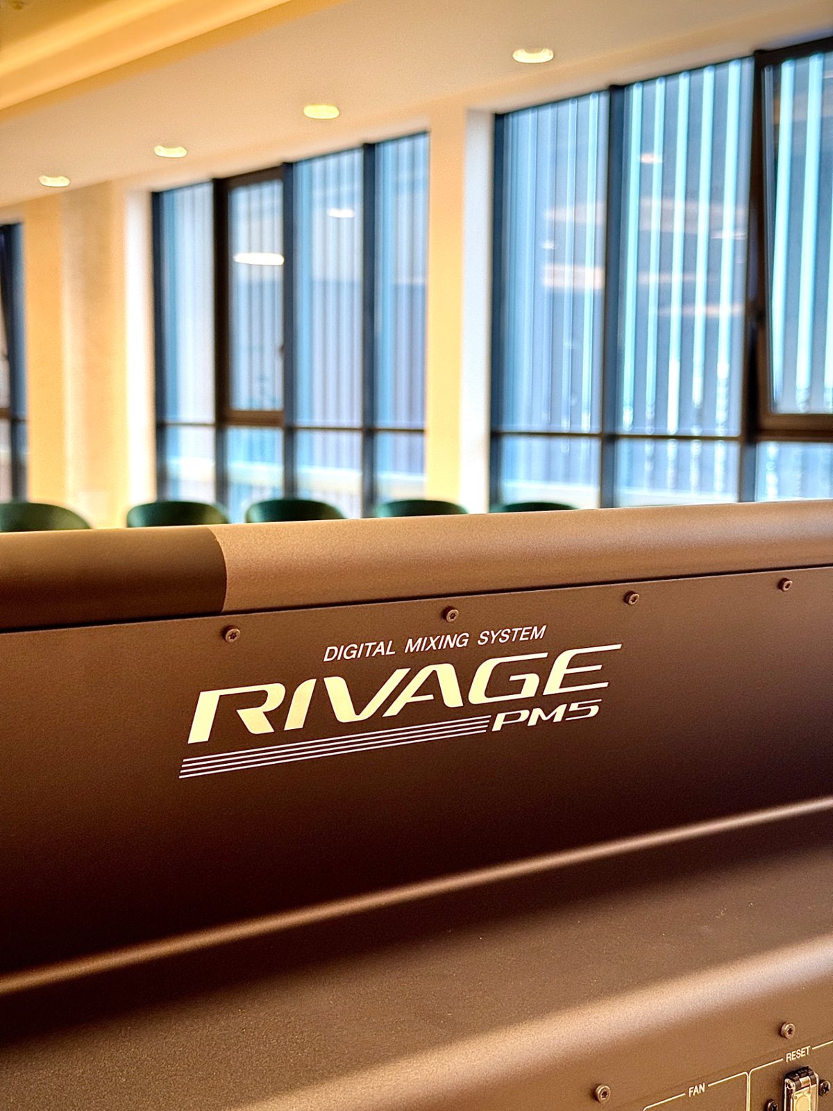 Yamaha Rivage PM5 digital mixing system